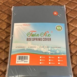 NWT King size box spring cover